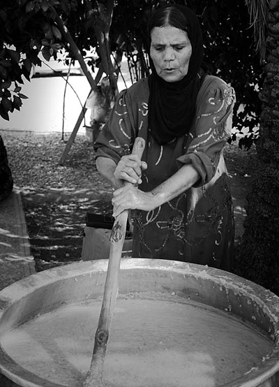 آئیین نذری روستای نظرآقا،فرهنگ زندگی ماه محرم, نذری دادن به عزاداران امام حسین