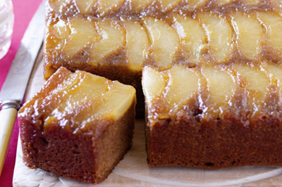 کیک گلابی و زنجبیل،پخت کیک گلابی و زنجبیل طرز تهیه کیک گلابی و زنجبیل,درست کردن کیک گلابی و زنجبیل