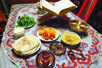 آداب و رسوم مردم همدان در ماه مبارک رمضان، رسوم ماه رمضان سنتهای قدیمی ماه رمضان, آیینهای ماه رمضان در همدان