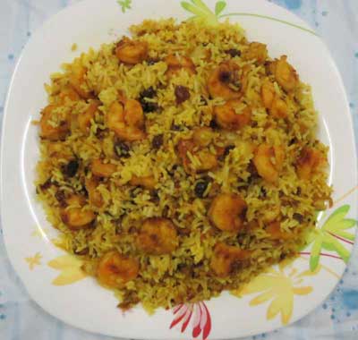 میگو پلو با کشمش،طرز تهیه میگو پلو پخت میگو پلو,طرز تهیه میگو پلو با کشمش