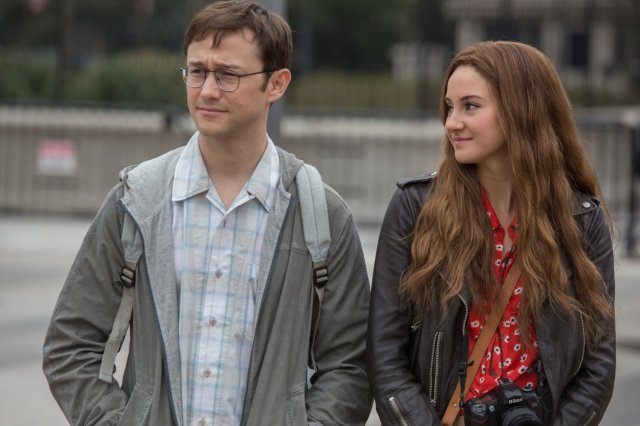 http://moviemag.ir/images/newsread/1395/07/01/aJ1474499169.jpg