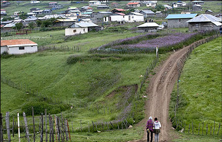 روستای سوباتان در کجا قرار دارد،آثار باستانی سوباتان سوباتان,تور سوباتان
