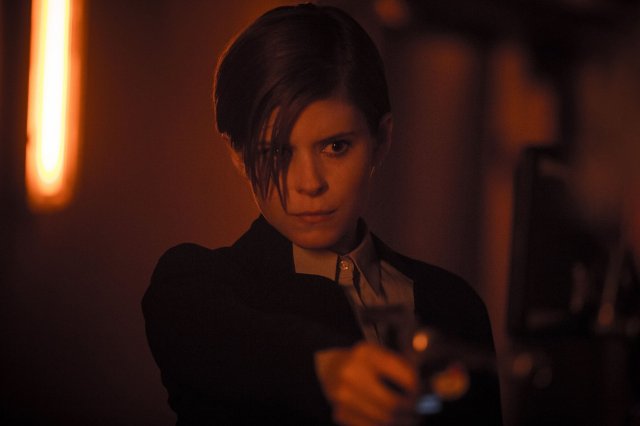 http://moviemag.ir/images/newsread/1395/06/27/kB1474127527.jpg