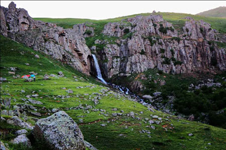 آثار باستانی سوباتان سوباتان,تور سوباتان