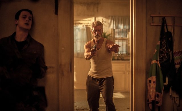 http://moviemag.ir/images/newsread/1395/06/12/uI1472768769.jpg