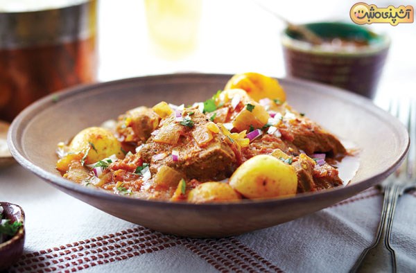 خوراک گوشت گوساله با سیب زمینی خوراک گوشت گوساله با سیب زمینی