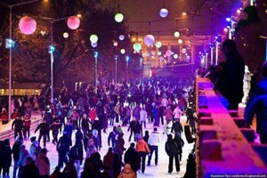 تصاویر زیبا از دریاچه یخ زده گرونینگن در مسکو تصاویر زیبا از دریاچه یخ زده گرونینگن در مسکو