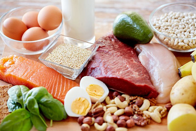چه خوراکیهایی برای تقویت لثه مفیدند، تحلیل رفتن لثه ها بیماری پریودنتال , مشکلات دهان و دندان