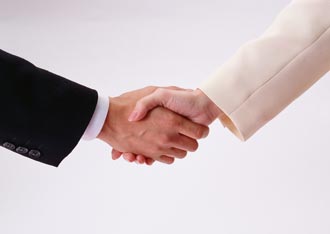 دست دادن با نامحرم,حکم دست دادن با نامحرم,احکام دست دادن با نامحرم دست دادن با نامحرم,حکم دست دادن با نامحرم,احکام دست دادن با نامحرم