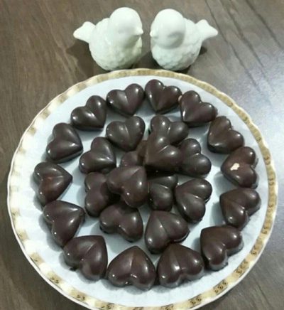 پشمک شکلاتی،طرز تهیه پشمک شکلاتی درست کردن پشمک شکلاتی,مواد لازم برای پشمک شکلاتی