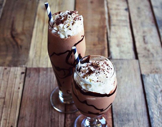 طرز تهیه آیس چاکلت طرز تهیه آیس چاکلت