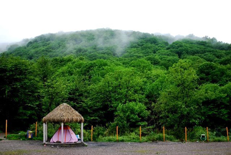 پاییز گردی در ناهارخوران دیدنی های ایران در پاییز