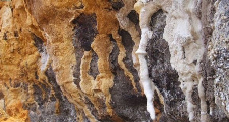 غار خرسین جاذبه های گردشگری بندر عباس