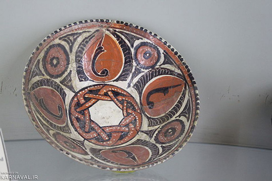 موزه آبگینه و سفالینه تهران | عمارتی از دوران قاجار موزه آبگینه و سفالینه تهران | عمارتی از دوران قاجار