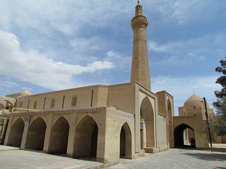 مکانهای تفریحی نایین جاذبه های گردشگری نایین