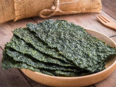 مواد غذایی مضر برای کم کاری تیروئید،غذا برای رفع کم کاری تیروئید علایم کم کاری تیروئید, درمان کم کاری تیروئید