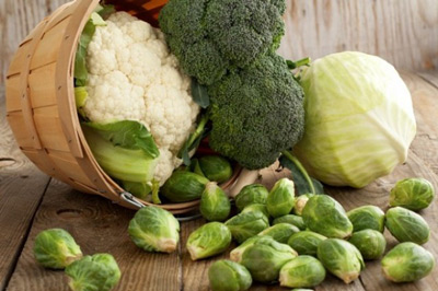 مواد غذایی مضر برای کم کاری تیروئید،غذا برای رفع کم کاری تیروئید علایم کم کاری تیروئید, درمان کم کاری تیروئید