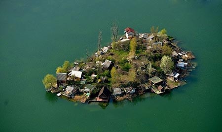 دیدنی های مجارستان،دریاچه کاویکسوز در مجارستان تصاویر دریاچه کاویکسوز در مجارستان