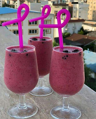 اسموتی توت فرنگی و تمشک،طرز تهیه اسموتی توت فرنگی و تمشک نحوه درست کردن اسموتی توت فرنگی و تمشک, طرز درست کردن اسموتی توت فرنگی و تمشک