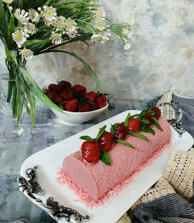 کرم توت فرنگی،درست کردن کرم توت فرنگی درست کردن پای گوجه فرنگی,نحوه درست کردن پای گوجه فرنگی