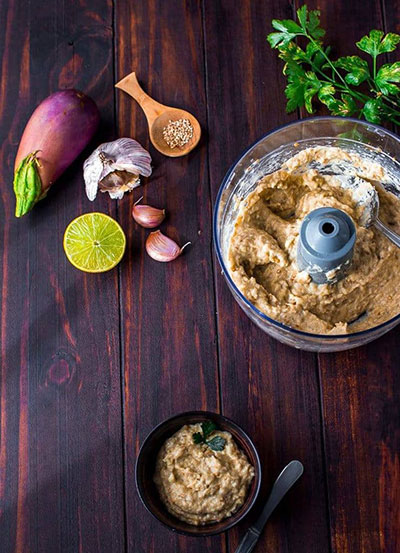 بابا غنوش لبنانی (باباگانوش) دیپ ساده و خوشمزه؛ بدون گلوتن، وگان و کم کربوهیدرات بابا غنوش لبنانی (باباگانوش) دیپ ساده و خوشمزه؛ بدون گلوتن، وگان و کم کربوهیدرات