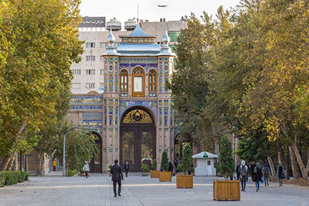 میدان مشق مکان های دیدنی تهران,جاهای دیدنی تهران در زمستان,مکان های گردشگری تهران در فصل سرد