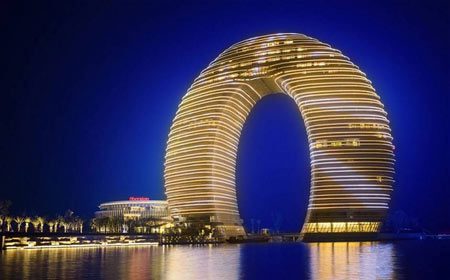 تصاویری از هتل عجیب دوناتی شکل در چین, گردشگری