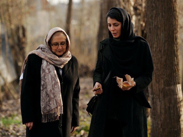http://moviemag.ir/images/newsread/1394/04/30/vI1437504855.jpg
