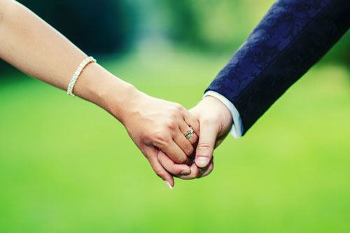 ازدواج سالم و پایدار چه ویژگی هایی دارد؟ ازدواج سالم و پایدار چه ویژگی هایی دارد؟