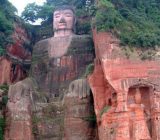مجسمه اسرارآمیز بودای بزرگ در کوه داگوانگ مینگ چین, توریسم, گردش, گردشگری, مسافرت, مکان های توریستی, مکان های گردشگری