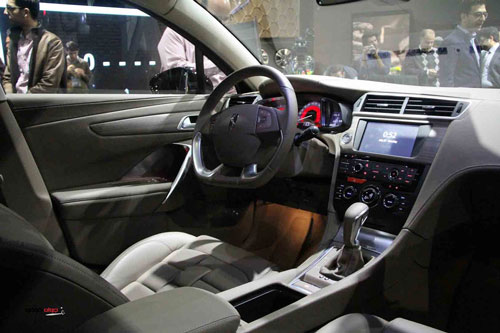 DS 5LS خاص یا کیا اپتیمای اسپرت؟ DS 5LS خاص یا کیا اپتیمای اسپرت؟