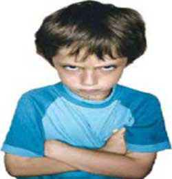 کودک عصبانی کودک عصبانی