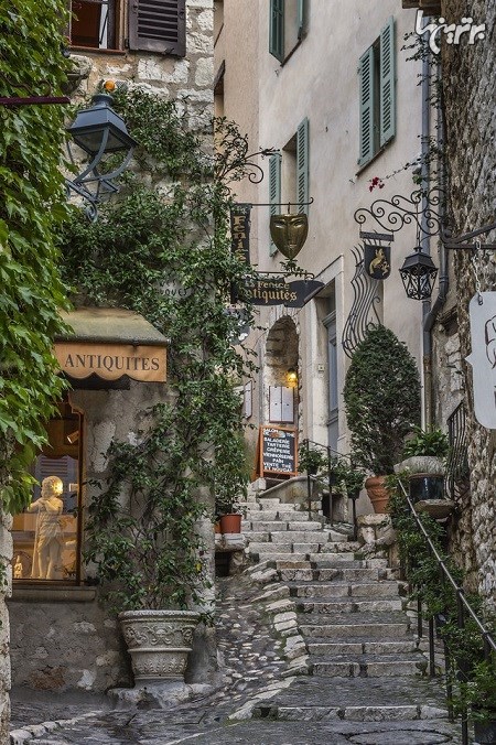 زیباترین روستاهای فرانسه که فقط دسترسی با ماشین دارند