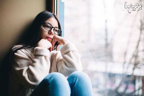 چرا گاهی احساس پوچ بودن میکنیم چرا گاهی احساس پوچ بودن میکنیم