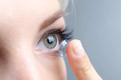 بایدها و نبایدهای استفاده از لنز, بیماری و راه درمان