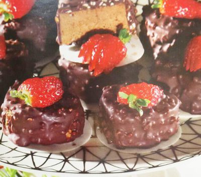 شکلات های قلبی،طرز تهیه شکلات های قلبی درست کردن شکلات های قلبی, مواد لازم برای تهیه شکلات های قلبی