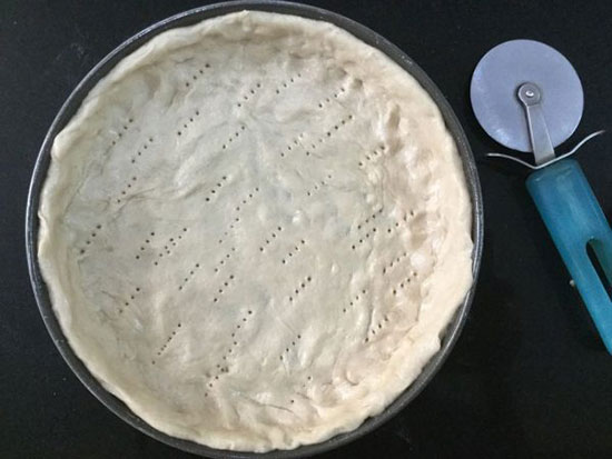 طرز تهیه پیتزا اسفناج؛ پیتزای سالم و هلثی طرز تهیه پیتزا اسفناج؛ پیتزای سالم و هلثی