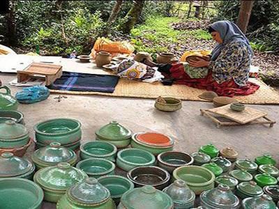 ظرف گلی لعابدار، سوغات رشت گمج و نوخون مازندران , هنرهای دستی رشت