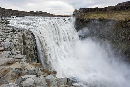 آبشار دتیفوس، محبوب ترین جاذبه طبیعی ایسلند, توریسم