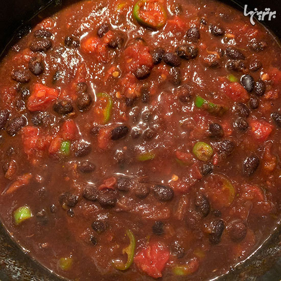 خوراک چیلی و لوبیا سیاه با ترتیلا محشر میشه! خوراک چیلی و لوبیا سیاه با ترتیلا محشر میشه!