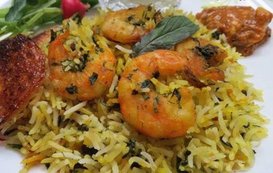 طرز تهیه میگو پلو؛ غذای خوشمزه جنوبی طرز تهیه میگو پلو؛ غذای خوشمزه جنوبی